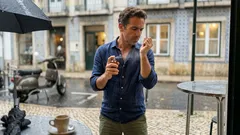 Quando o ar arrefece: 10 perfumes masculinos de outono, do mais limpo ao mais intenso